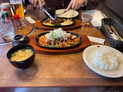肉の万世 庄和インター店