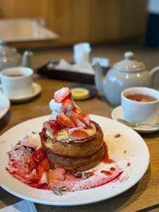カフェ＆ブックス ビブリオテーク 東京・吉祥寺（café & books bibliotheque【旧店名】タルタート）