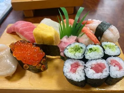 寿司処やぐら 本店（ヤグラ）