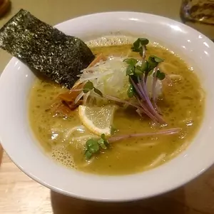 牡蠣と貝