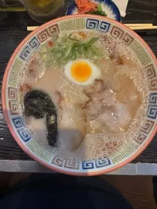 久留米 大砲ラーメン 天神今泉店