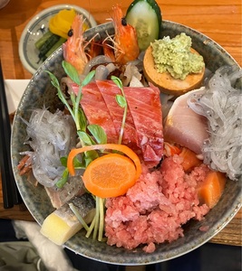 加賀本店 2枚目