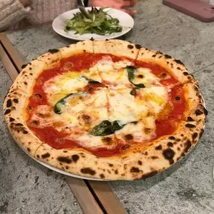テンネンイシガマ クガヤマキッチン