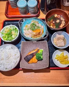 淀屋橋 よし田