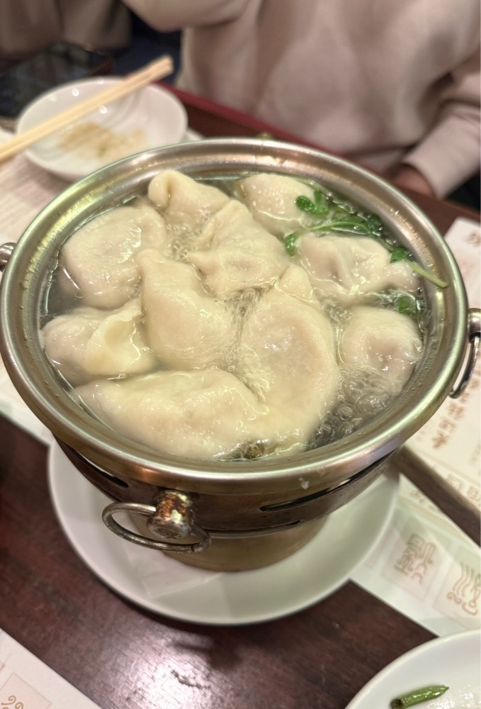 junjun09090909さんが投稿した老辺餃子舘 新宿本店（ロウベンギョウザカン）に関する口コミの画像