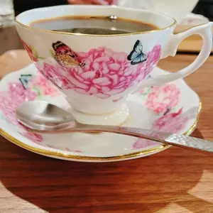 茶亭 カエルノウタ