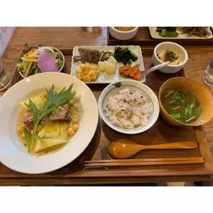 まるまつ食堂