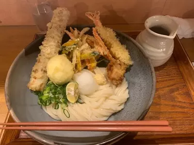 たべよし