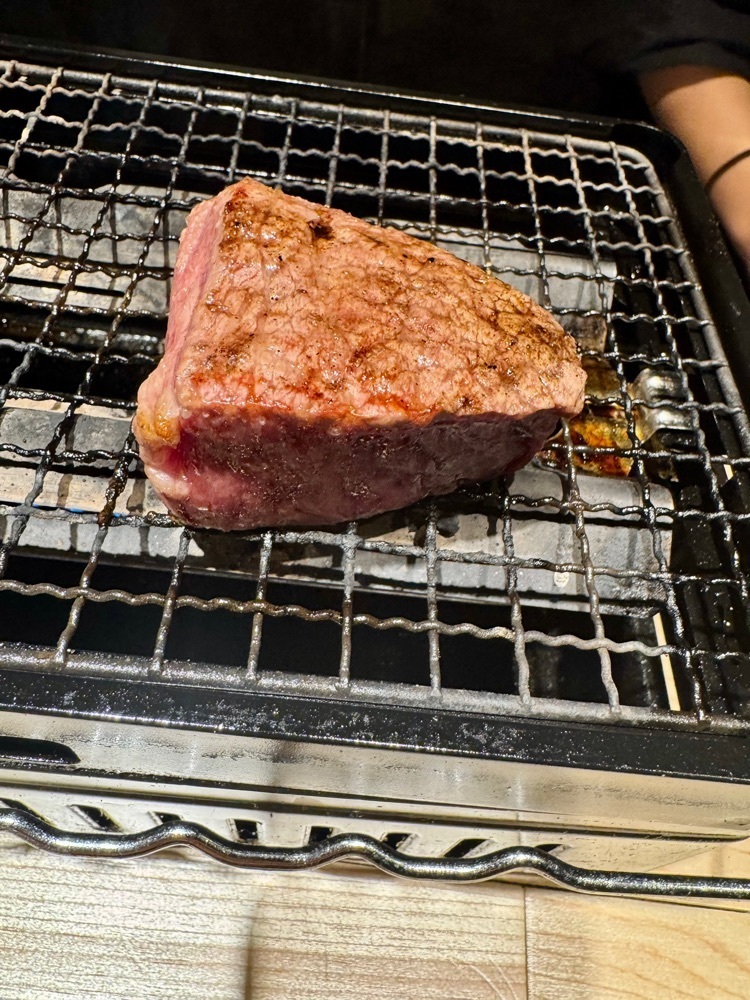 kumakentoraさんが投稿した羽柴家 肉皿に関する口コミの画像