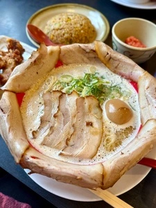博多長浜ラーメン まる長 鶴見緑店（はかたながはまらーめん まるちょう）