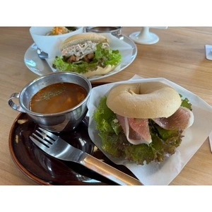リズム カフェアンドライフスタイル（LisM Cafe&Lifestyle）