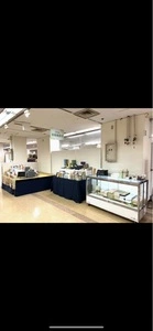 鶴屋百貨店