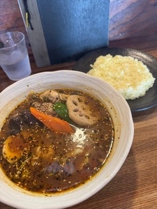吉田商店（ヨシダショウテン）