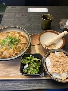 市ヶ谷巴 HANARE