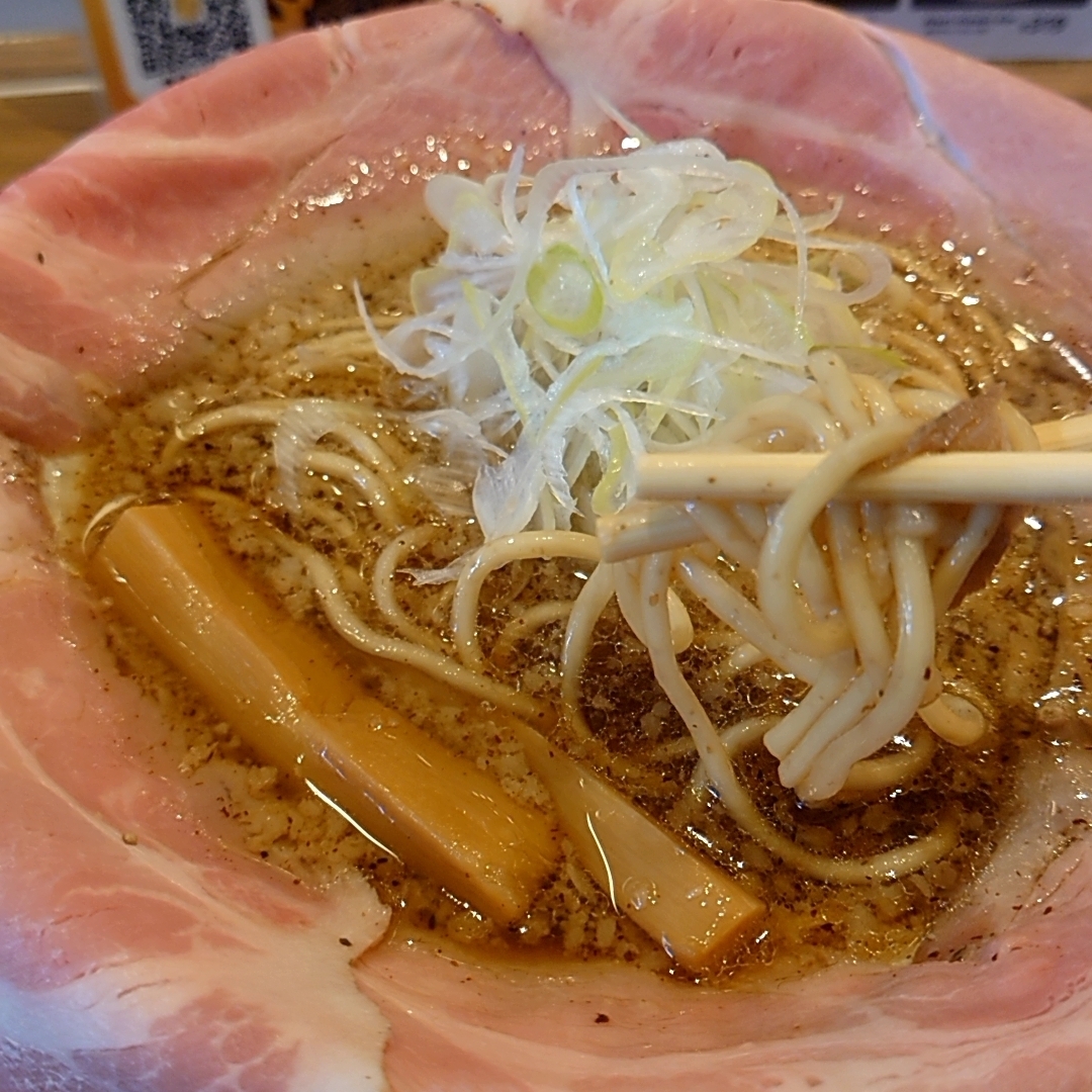カレーそばさんが投稿したラーメン大戦争 神田店に関する口コミの画像
