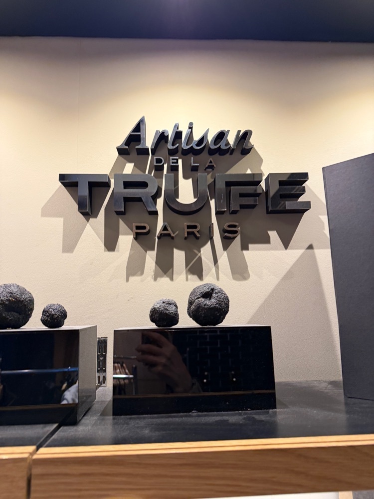 志保さんが投稿したアルティザン ドゥ ラ トリュフ パリ（Artisan de la TRUFFE Paris）に関する口コミの画像