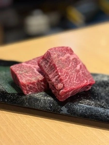 焼肉　戸板商店