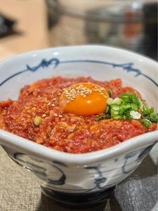 牛刺しと焼肉 仔虎 クリスロード店（コトラ）