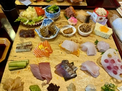 三彩