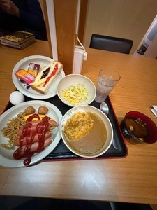 大盛 満腹 食堂 まんが喫茶はなこ