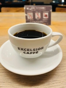エクセルシオール カフェ バリスタ 東京汐留ビルディング店（EXCELSIOR CAFE BARISTA）