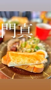 CAFE ハレトクモリ