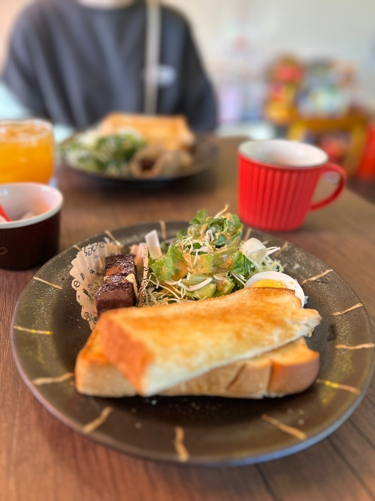 mamama__tさんが投稿したCAFE ハレトクモリに関する口コミの画像