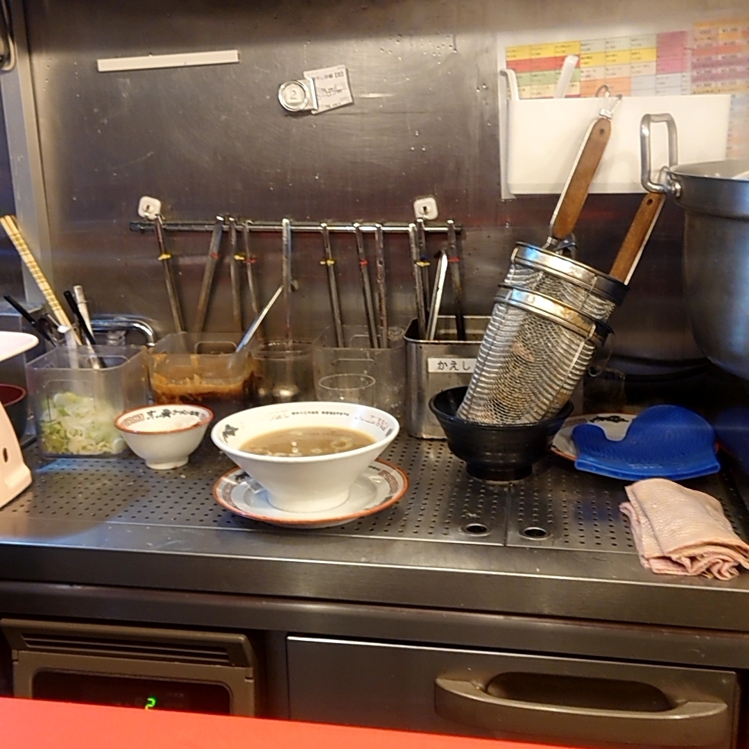 カレーそばさんが投稿した末廣ラーメン本舗 新橋分店に関する口コミの画像