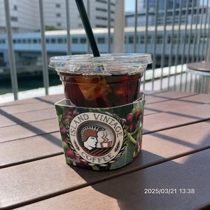 アイランド ヴィンテージ コーヒー 横浜ベイクオーター店（Island Vintage Coffee）