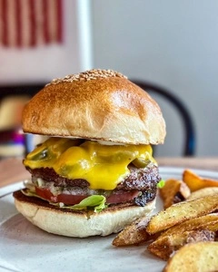 クリッターズバーガー（CRITTERS BURGER）