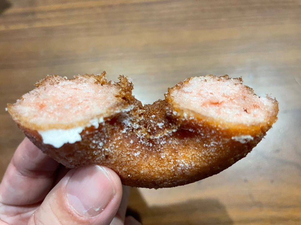 fumiさんが投稿したペコちゃんmilkyドーナツ 横浜ワールドポーターズ店に関する口コミの画像