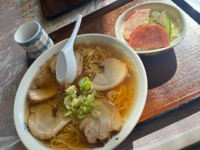 やかた