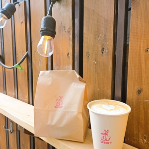 スプラウト コーヒー スタンド（Sprout Coffee Stand）