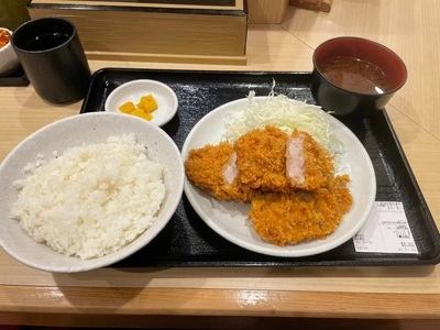 とんかつはまや 桜木町店