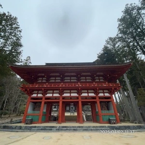 壇上伽藍