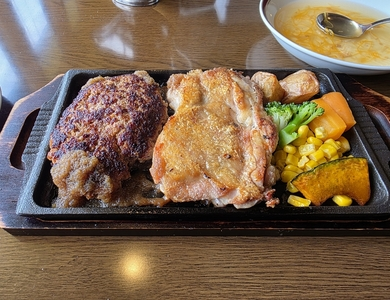 ステーキ。山 駒形店