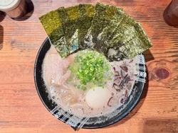 【2026年最新】博多ラーメン人気店17選！本場で味わえるおすすめ店を紹介	