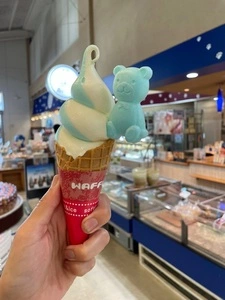 Sweets＆Deco 青いクマ