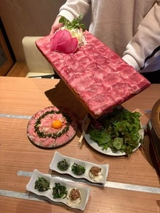 個室 肉寿司と牛タンしゃぶしゃぶ 金肉 名古屋駅前店（KIN-NIKU）