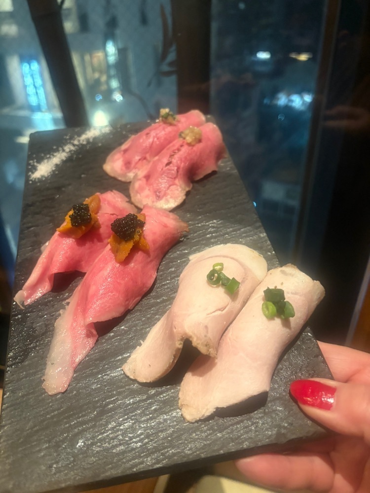 りおん💓さんが投稿した個室 肉寿司と牛タンしゃぶしゃぶ 金肉 名古屋駅前店（KIN-NIKU）に関する口コミの画像
