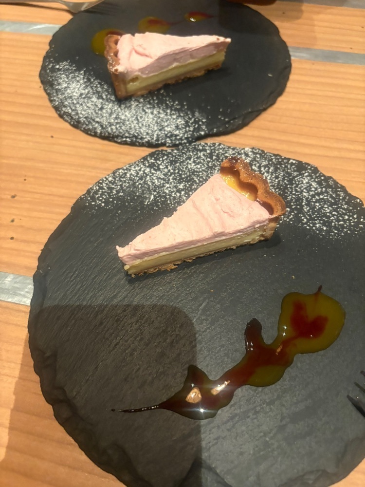 りおん💓さんが投稿した個室 肉寿司と牛タンしゃぶしゃぶ 金肉 名古屋駅前店（KIN-NIKU）に関する口コミの画像