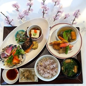 和菜屋 宴（エン）