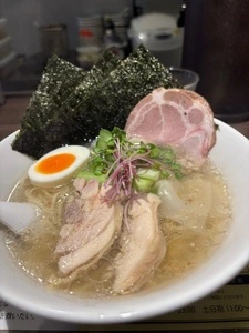 塩生姜らー麺専門店 MANNISH 淡路町本店