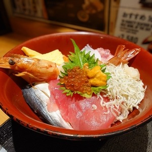 海鮮居酒屋 羽田市場 グランスタ東京店