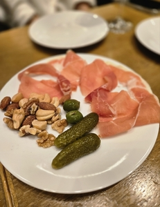 ル バー ラヴァン サンカンドゥ アザブ トウキョウ アトレ恵比寿西館店（Le Bar a Vin 52 AZABU TOKYO）