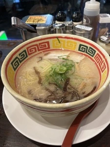 九州じゃんがららあめん 原宿店