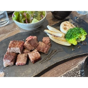 じねんじょ家（TEPPANYAKI JINENJOYA）