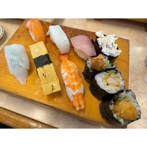 宇兵衛寿司 山手店（ウヘエズシ）