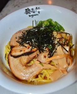 歌志軒 鈴鹿店（カジケン）