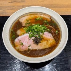 境逸品 鶏そば 山田屋